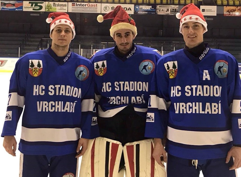 Adventní a sváteční čas na hokeji Adventní a sváteční čas na hokeji